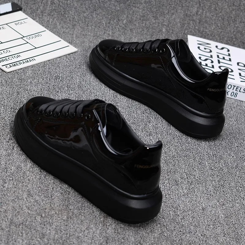รองเท้าลำลองสีขาวเคลือบเงา ปี  - Men'S Shoes Casual Sneakers บทวิจารณ์และราคา
