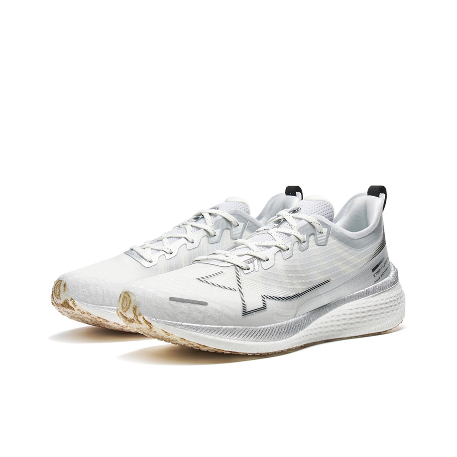 XTEP 2000km 1.0 รองเท้าวิ่งเทร - Men'S Xtep Shoes บทวิจารณ์และราคา