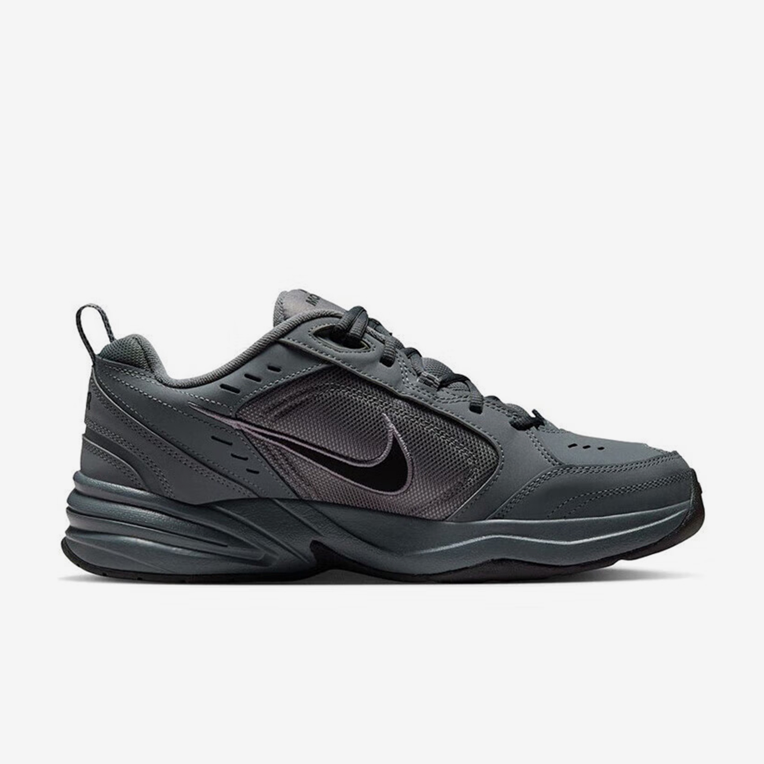 รองเท้าผ้าใบผู้ชายไนกี้ เจนูอิ - Men'S Shoes In Nike บทวิจารณ์และราคา